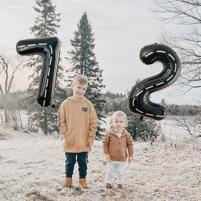 Line 8 Balloon - Number Balloon 40 Inch, 8th Line Birthday Decorations | Giant - Image 8